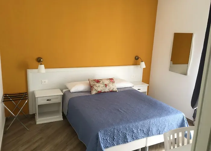Bed & Breakfast Residenza Murat 4*